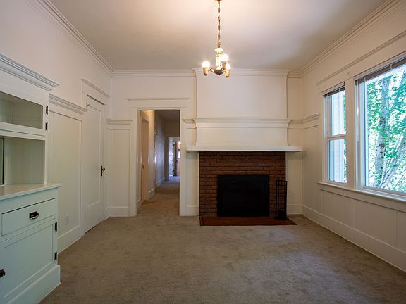 5th image of 1514 NE 14th Ave #3