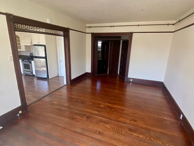316 W Micheltorena St #A — Photo 7