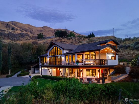 225 Turtle Rock Road, East Wenatchee, WA 98802