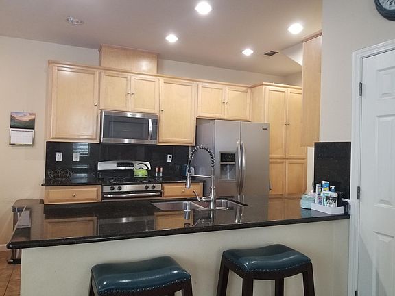 3rd image of 1001 Portofino Ave