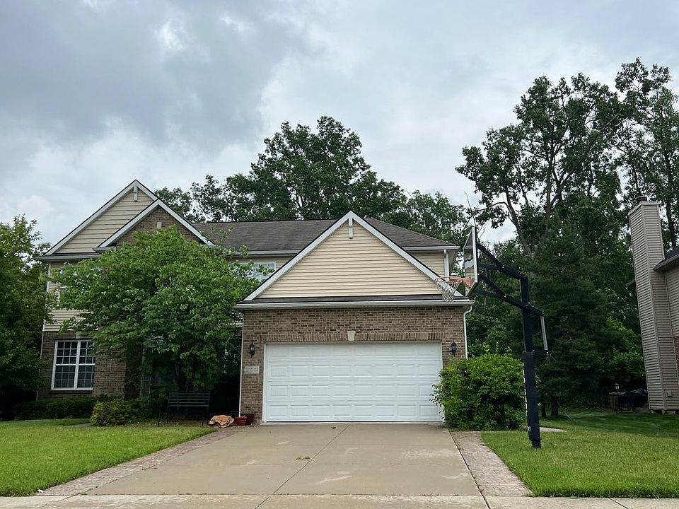 1st image of 30044 Sparkleberry Dr