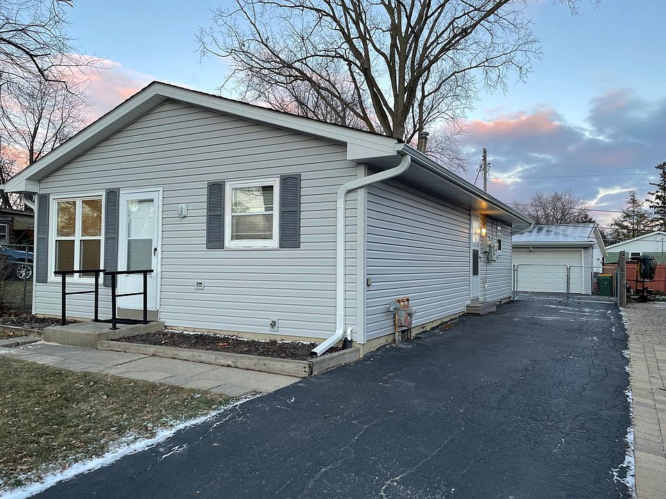 1st image of 1419 N Park Dr