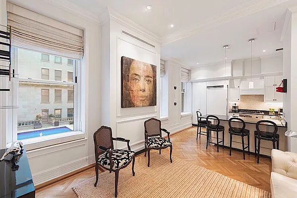 Sold by Nest Seekers International | media 12