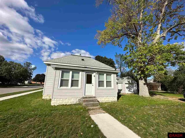 111 W Watonwan St, Lake Crystal, MN 56055