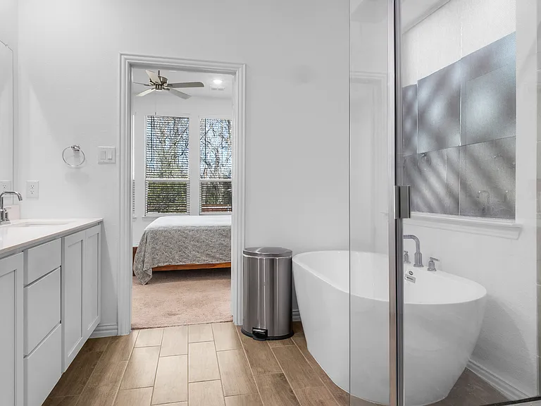 8117 Lindheimer Ln — Photo 15