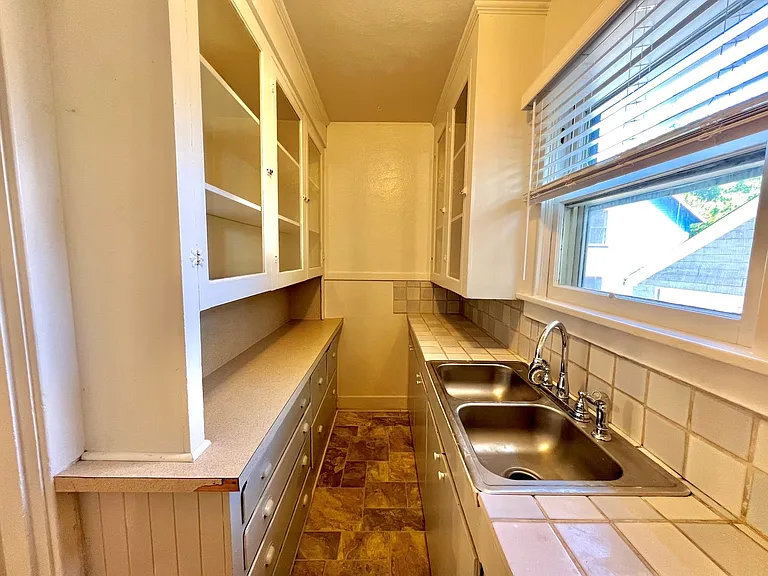 2916 SE 17th Ave — Photo 15