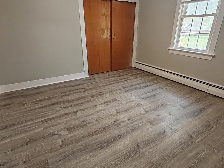 1156 Main St — Photo 15
