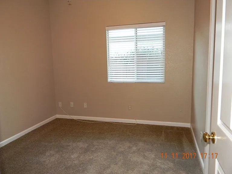 589 Alden Way — Photo 31