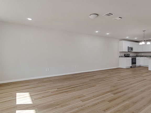 2nd image of 333A N Field St