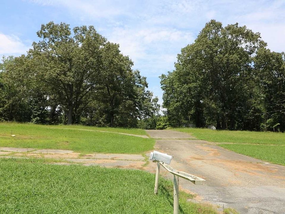 1st image of 134 County Rd