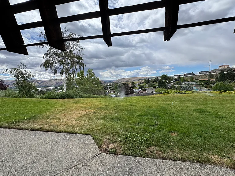 1013 Goodlander Dr #10 — Photo 15