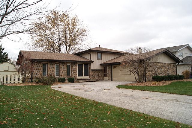1st image of 13722 S Secretariat Ln