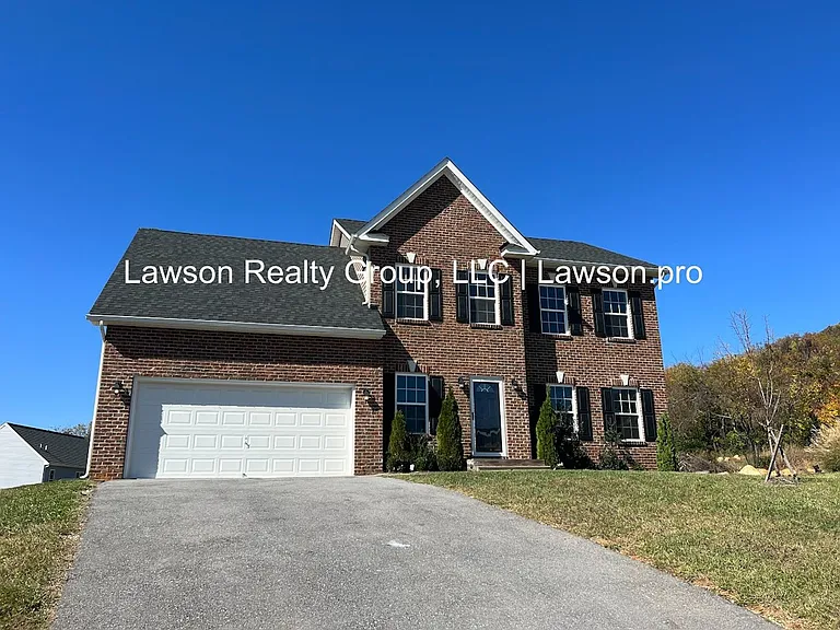 2080 Lawson Ln — Photo 2