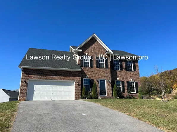 2080 Lawson Ln, Vinton, VA 24179