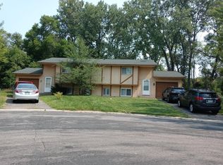 1993-1995 Gold Trl, Saint Paul, MN 55122