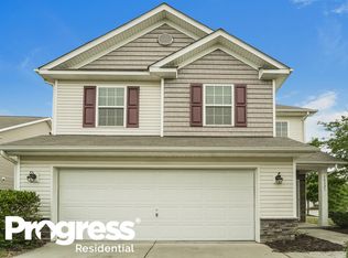 10321 Caldwell Forest Dr, Charlotte, NC 28213