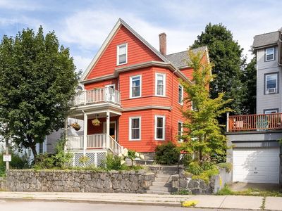 93 Wenham St #2, Jamaica Plain, MA, 02130