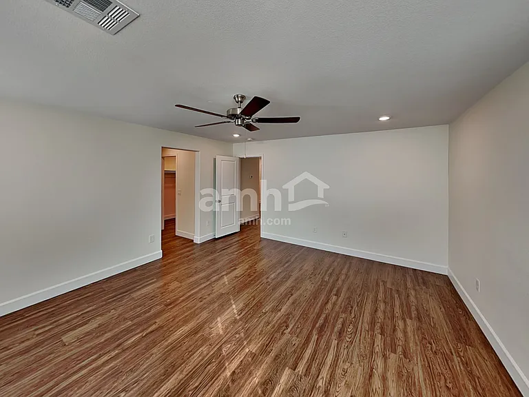 8163 Inhibition Ct — Photo 10