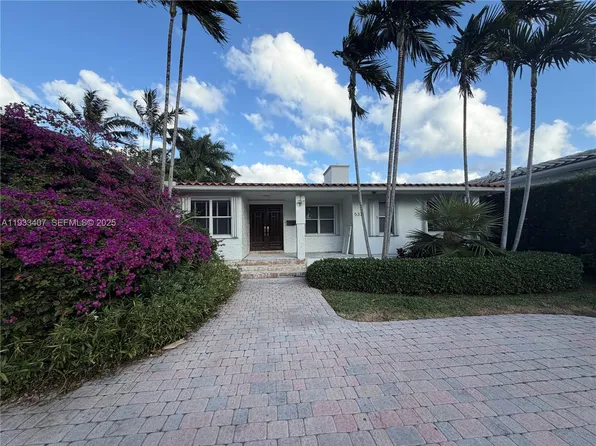 5371 N Bay Rd, Miami Beach, FL 33140