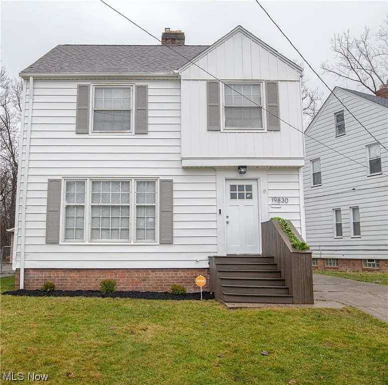 19830 Raymond St photo 1