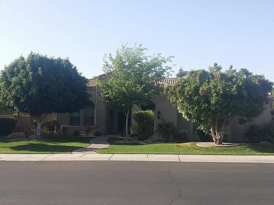 1st image of 1712 W Zion Pl
