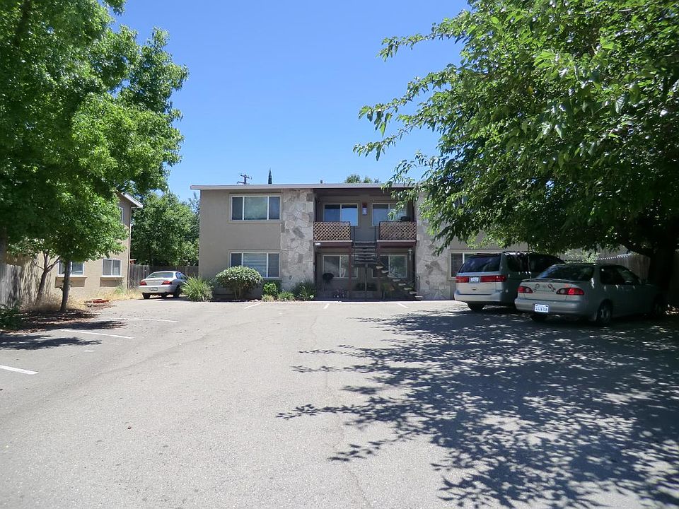 Remodeled 4-plex off So. Cirby Way