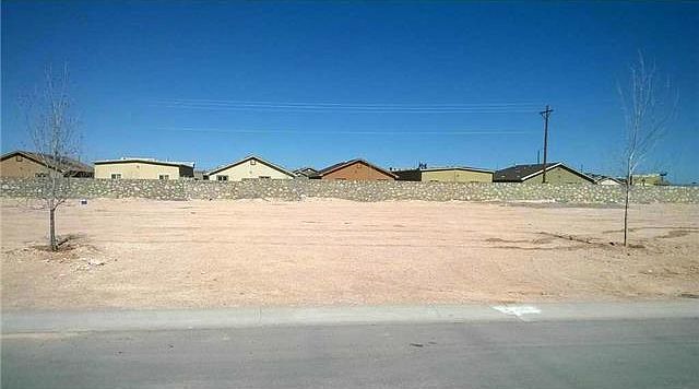 1st image of 3856 Loma Adriana Dr