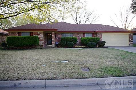 1st image of 3317 Wayland Dr