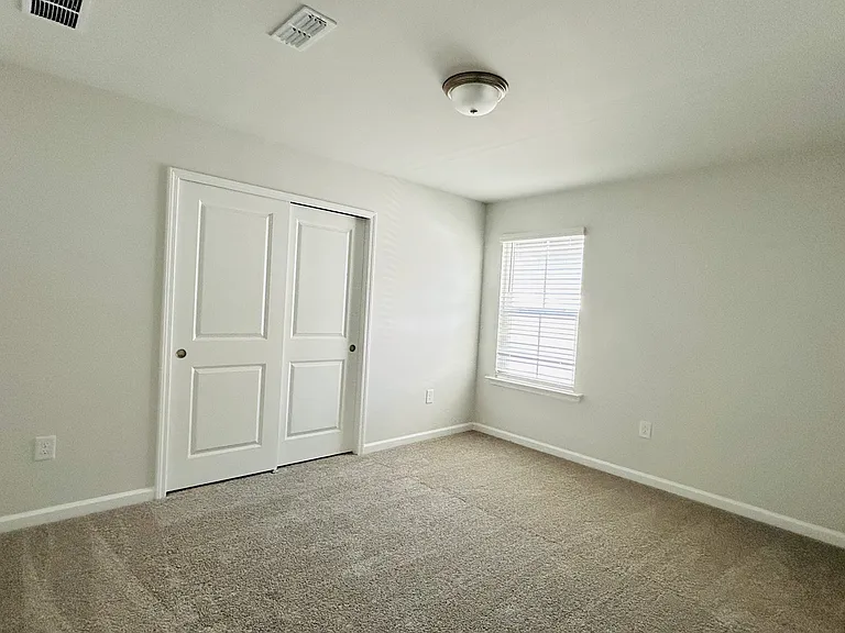 624 Ben Ledi Ct — Photo 9