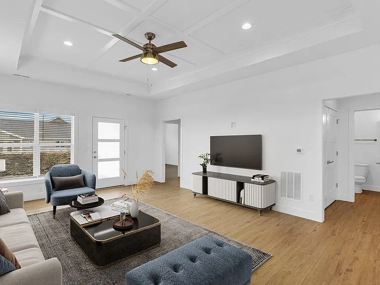 70 E Airport Rd #34 — Photo 7