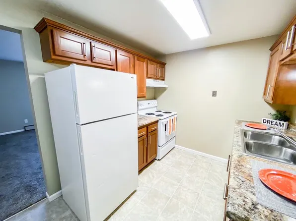 116 Capitol View Ter APT 1, Madison, WI 53713