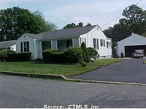 2nd image of 24 West St
