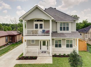 806 Tarrow St, College Station, TX 77840