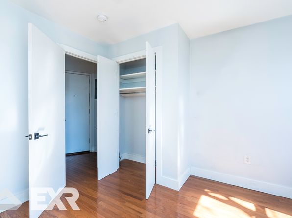 82 Marion St APT 3R