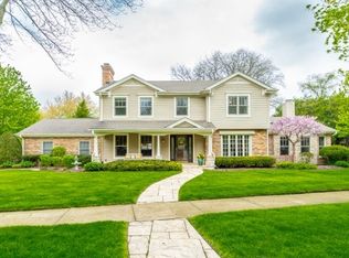 2S543 White Birch Ln, Wheaton, IL 60189