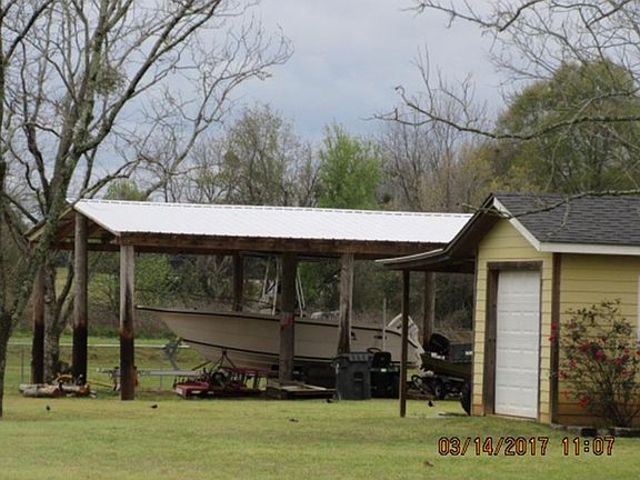 Wired shop & pole barn