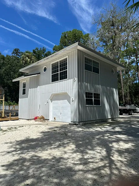 Building Photo - 6209 Riverside Dr