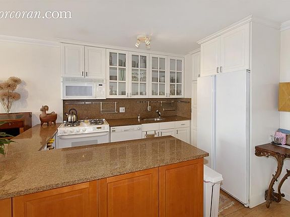 2nd image of 345 E 93rd St APT 31F