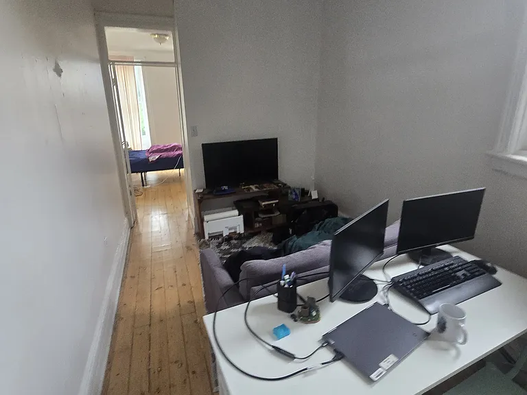 38 Wayne St #4L — Photo 5