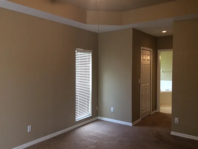 636 Darkwood Ave — Photo 8