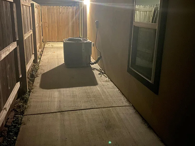 201 Teak Dr — Photo 7