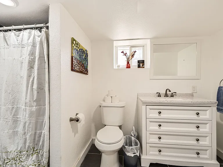 4552 S Logan St — Photo 22
