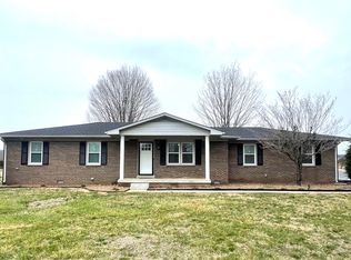 254 L C Carr Rd, Bowling Green, KY 42101
