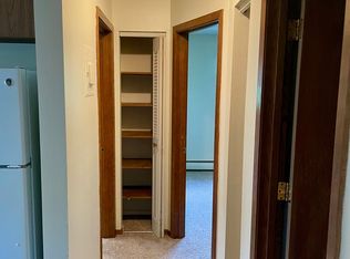 737 Hall Ave #207, Saint Paul, MN 55107