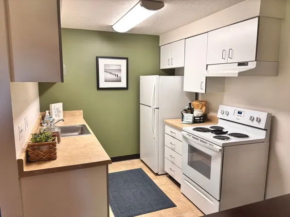 The Heights Apartments