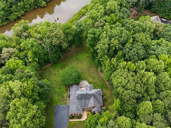 3rd image of 3848 Wildwood Shores Ct
