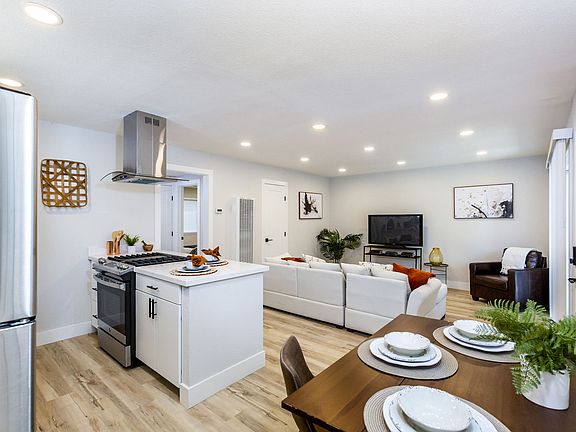 Kitchen & Living Room Flow