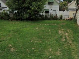 3270 W 34th St, Cleveland, OH 44109