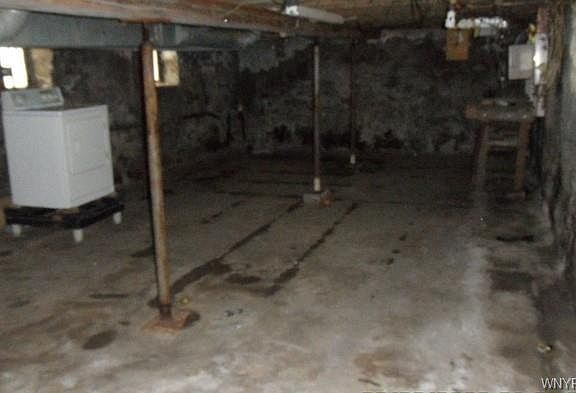 4th image of 172 Garner Ave