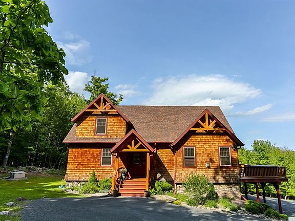 5th image of 30 Birchwood Dr